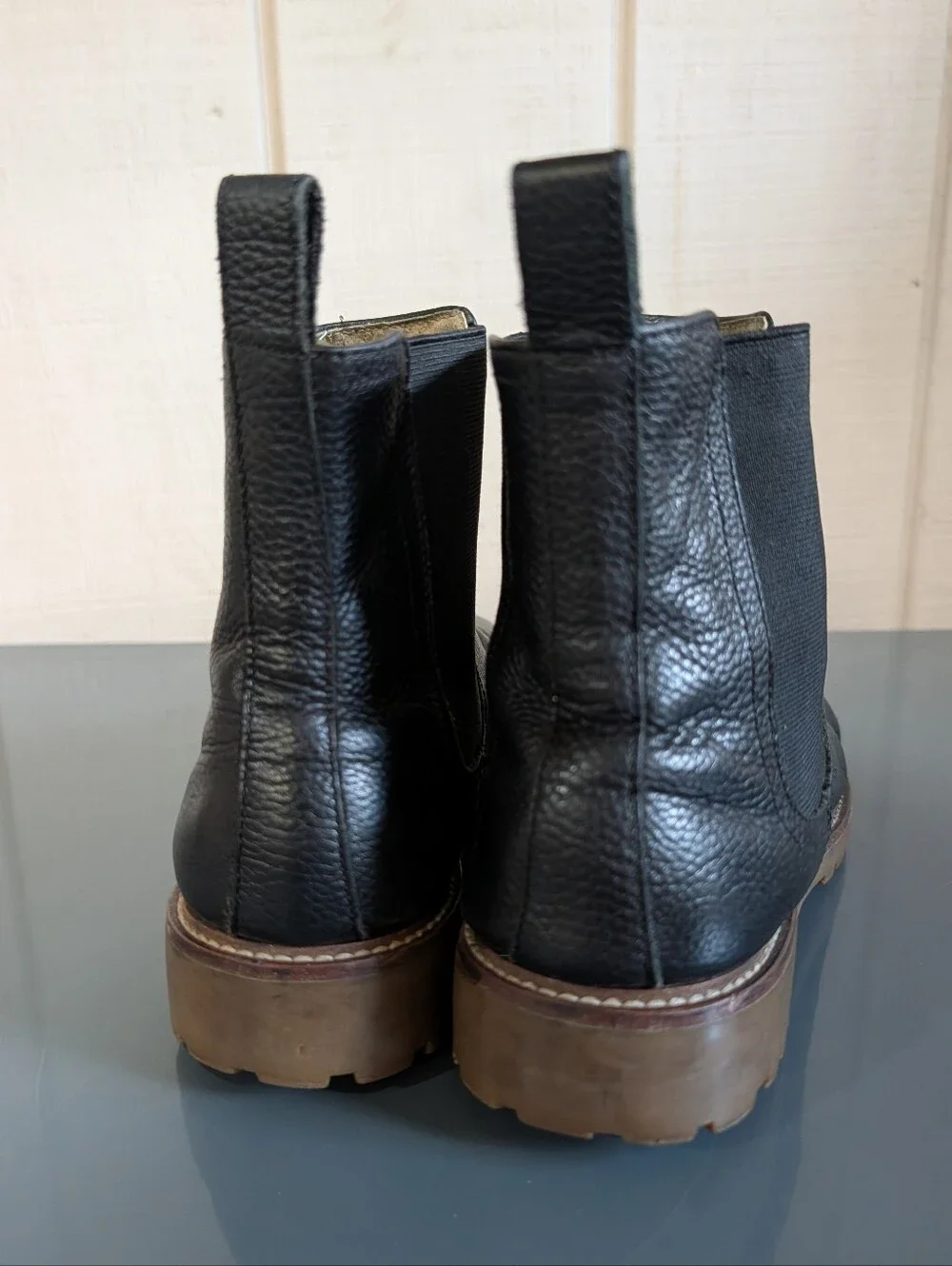 Banana Republic Tanner Black Leather Mens Chelsea Boot 8